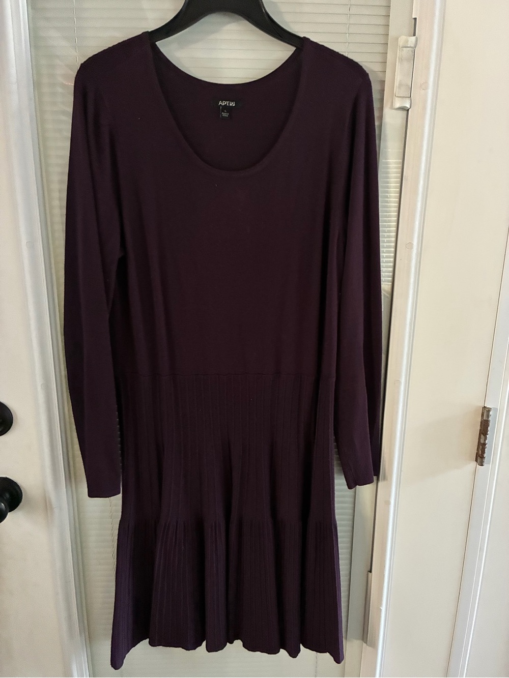 Apt. 9 Long Sleeve Scoop Neck Knit Dress in Plum